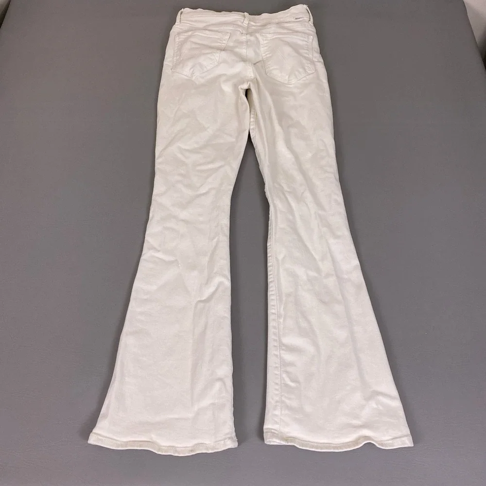 Mother High Waisted Weekender Skimp Jeans Women's Size 28 Antique White Flare